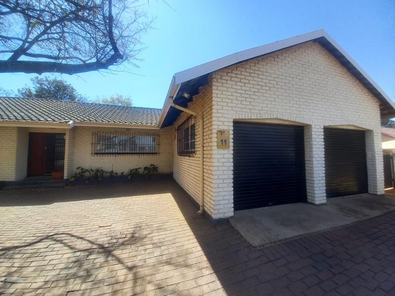 To Let 3 Bedroom Property for Rent in Ontdekkerspark Gauteng