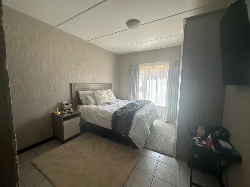 To Let 2 Bedroom Property for Rent in Wilgeheuwel Gauteng