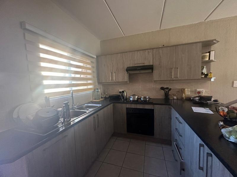 To Let 2 Bedroom Property for Rent in Wilgeheuwel Gauteng