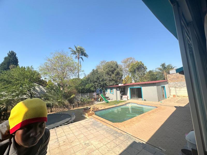 To Let 3 Bedroom Property for Rent in Wilgeheuwel Gauteng