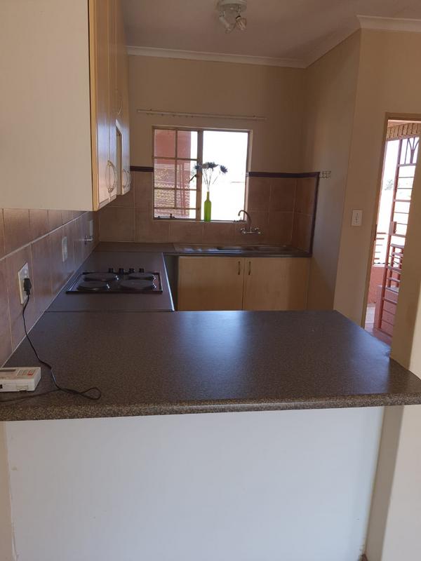 To Let 2 Bedroom Property for Rent in Equestria Gauteng