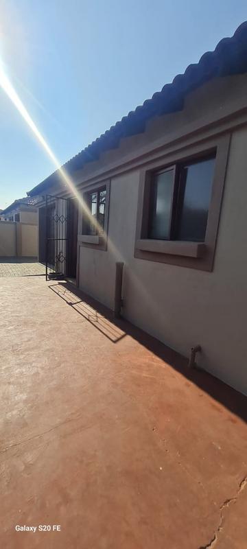 To Let 2 Bedroom Property for Rent in Willow Park Manor Gauteng