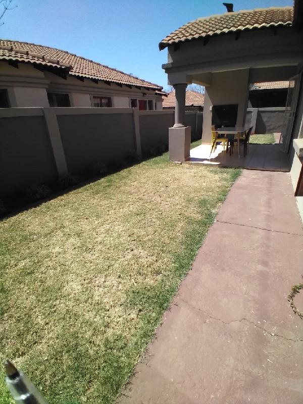 To Let 2 Bedroom Property for Rent in Willow Park Manor Gauteng