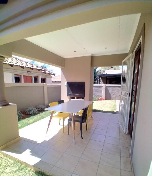 To Let 2 Bedroom Property for Rent in Willow Park Manor Gauteng