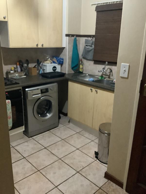 To Let 2 Bedroom Property for Rent in Olympus Gauteng