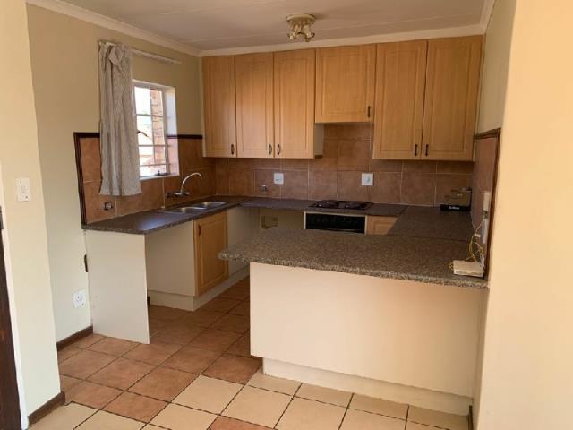 To Let 2 Bedroom Property for Rent in Mooikloof Ridge Gauteng