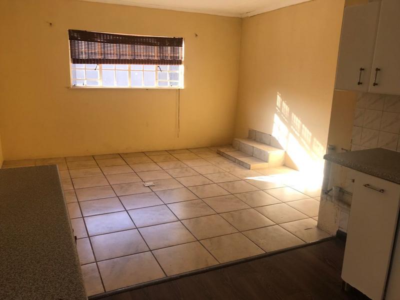 To Let 4 Bedroom Property for Rent in Weltevreden Park Gauteng