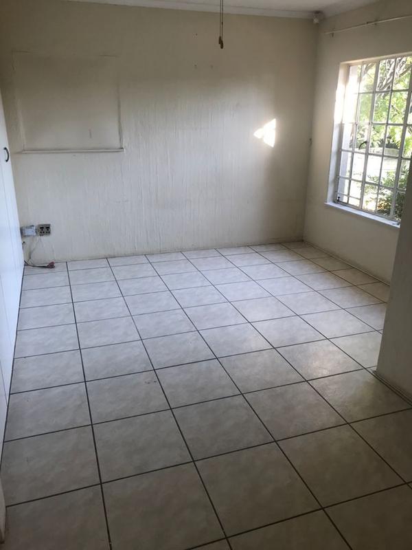 To Let 4 Bedroom Property for Rent in Weltevreden Park Gauteng