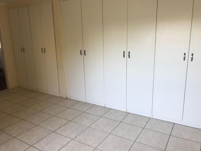 To Let 4 Bedroom Property for Rent in Weltevreden Park Gauteng