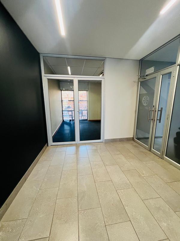 To Let commercial Property for Rent in Strubensvallei Gauteng