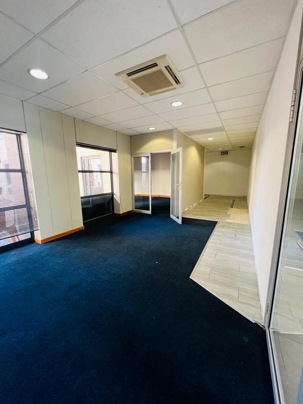 To Let commercial Property for Rent in Strubensvallei Gauteng