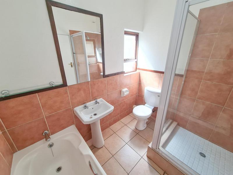 2 Bedroom Property for Sale in Sunninghill Gauteng