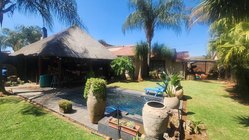 4 Bedroom Property for Sale in Montana Tuine Gauteng