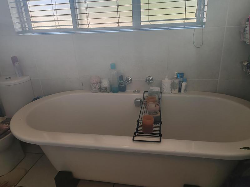 1 Bedroom Property for Sale in Solheim Gauteng