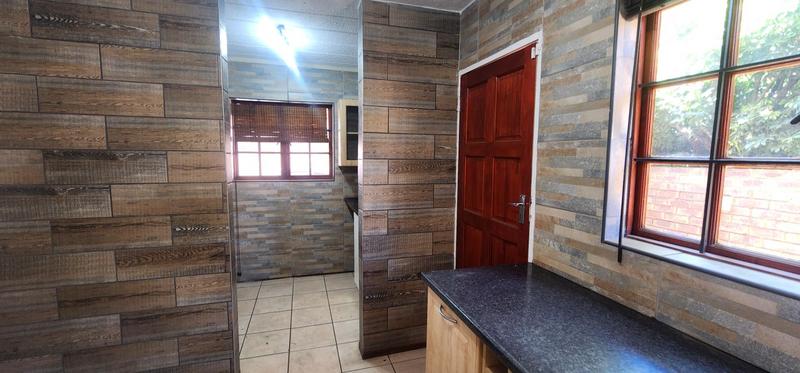 3 Bedroom Property for Sale in Dayanglen Gauteng