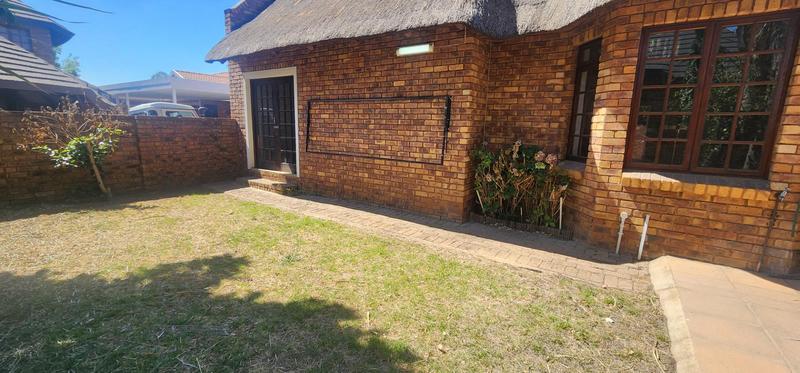 3 Bedroom Property for Sale in Dayanglen Gauteng