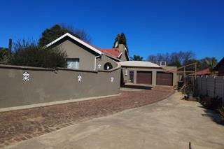 To Let 4 Bedroom Property for Rent in Norkem Park Gauteng