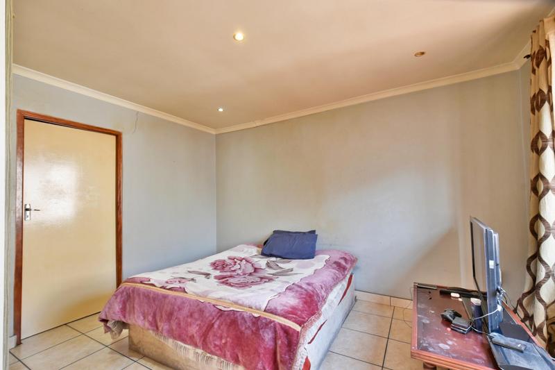 4 Bedroom Property for Sale in Sydenham Gauteng