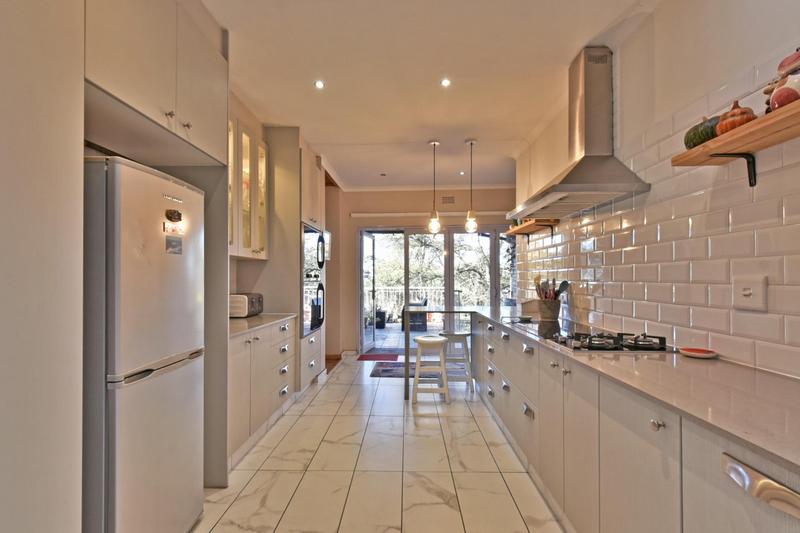 3 Bedroom Property for Sale in Constantia Kloof Gauteng