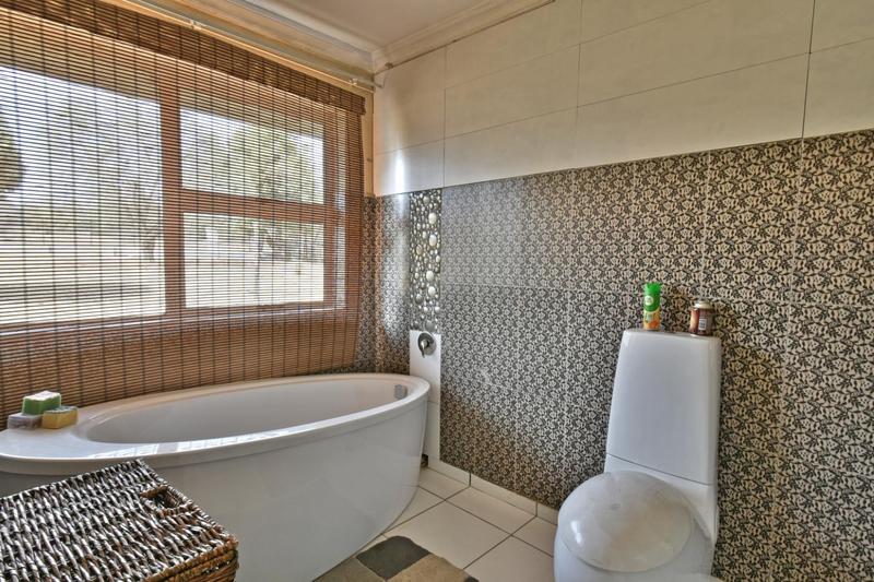 5 Bedroom Property for Sale in Blignautsrus A H Gauteng