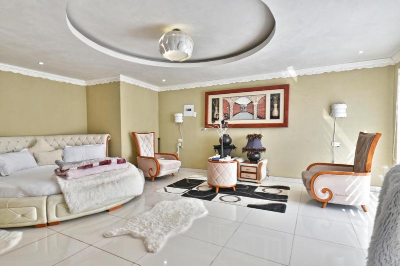 5 Bedroom Property for Sale in Blignautsrus A H Gauteng