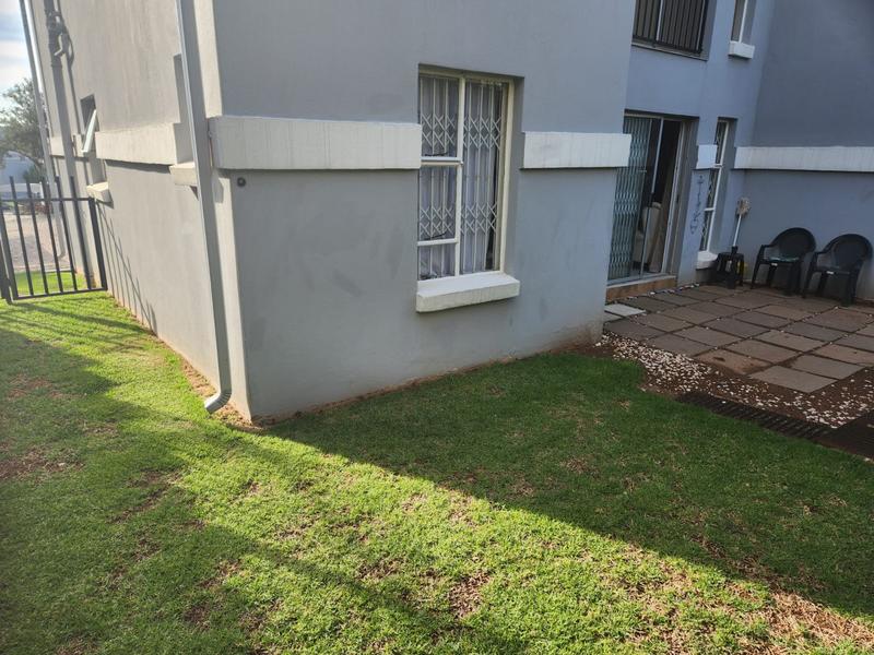 2 Bedroom Property for Sale in Northcliff Gauteng