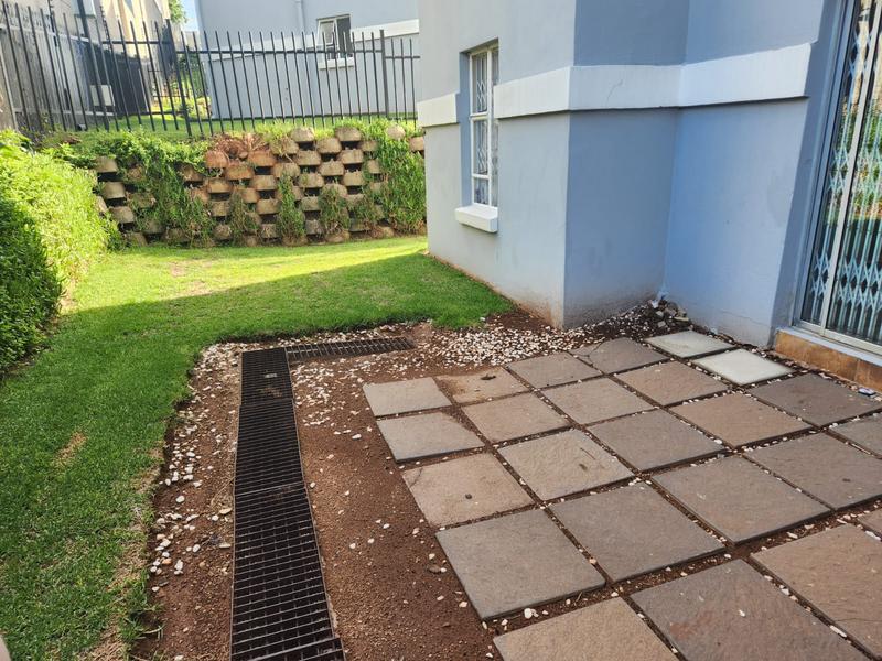 2 Bedroom Property for Sale in Northcliff Gauteng