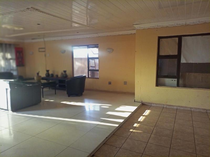 3 Bedroom Property for Sale in Protea Glen Gauteng