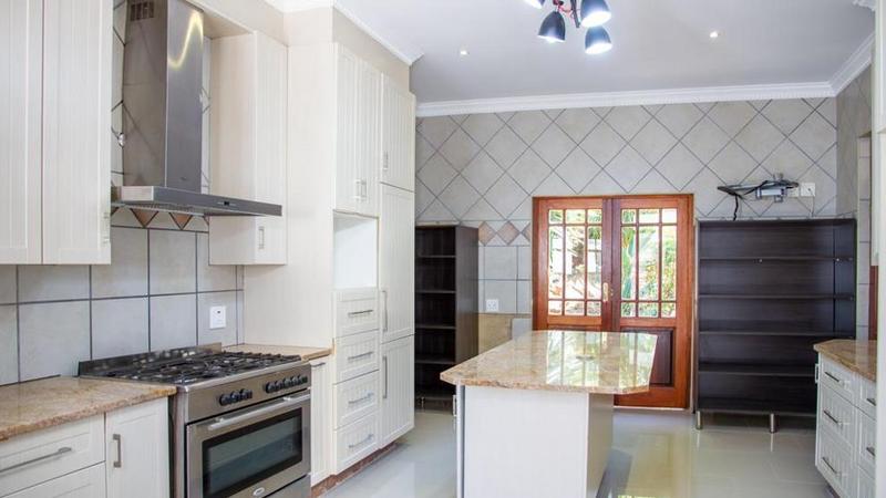 7 Bedroom Property for Sale in Waterkloof Ridge Gauteng