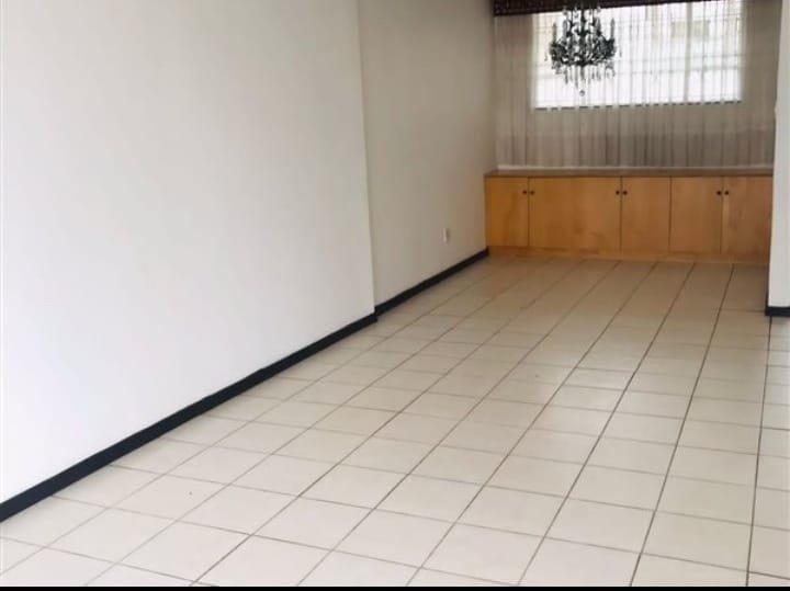 To Let 3 Bedroom Property for Rent in Bedfordview Gauteng