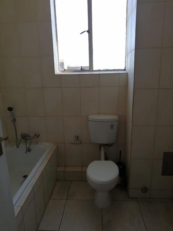 2 Bedroom Property for Sale in Bedfordview Gauteng