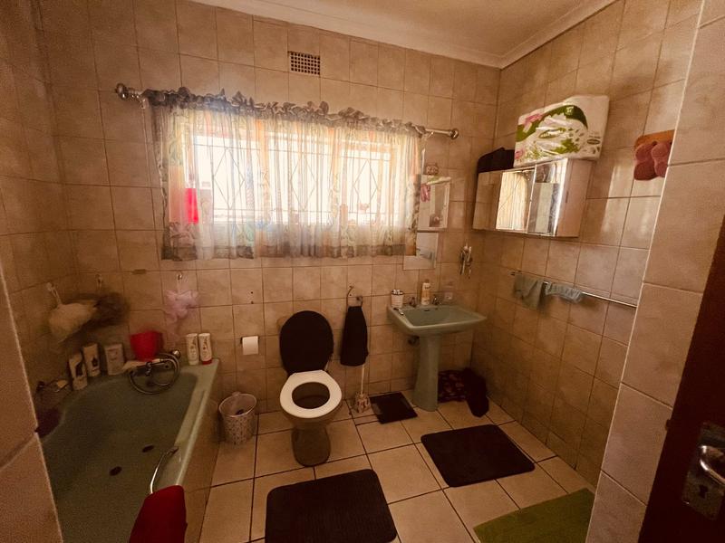 4 Bedroom Property for Sale in Pretoria North Gauteng