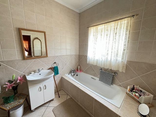 3 Bedroom Property for Sale in Vanderbijlpark SE Gauteng