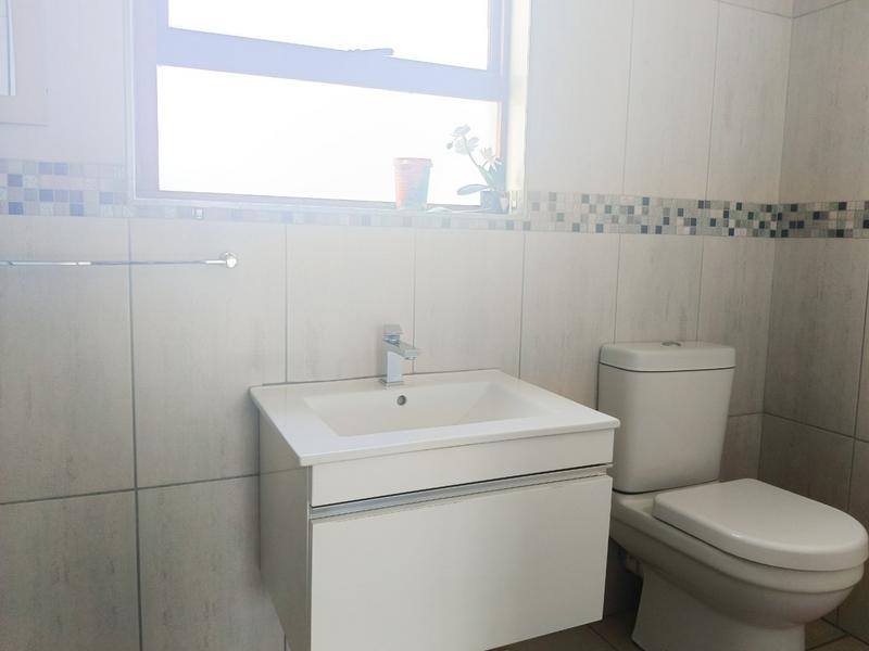 2 Bedroom Property for Sale in Paulshof Gauteng