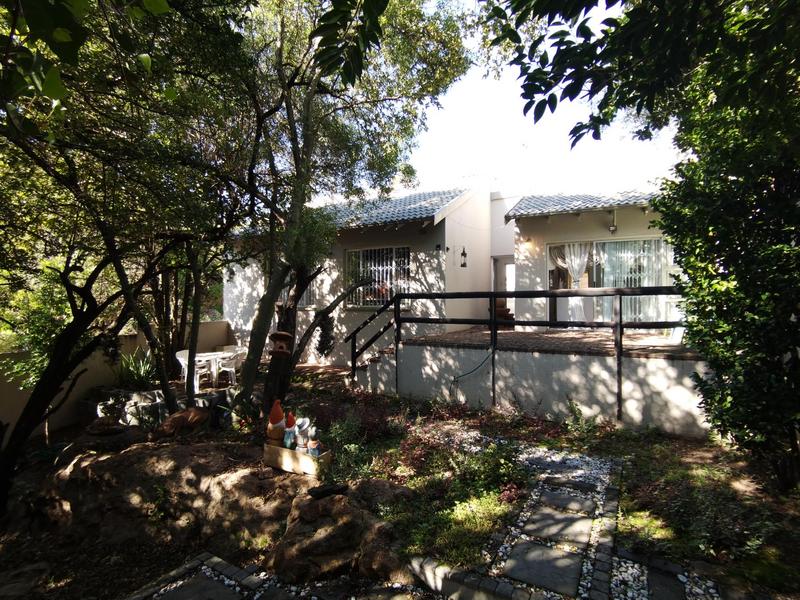 To Let 3 Bedroom Property for Rent in Bryanston Gauteng