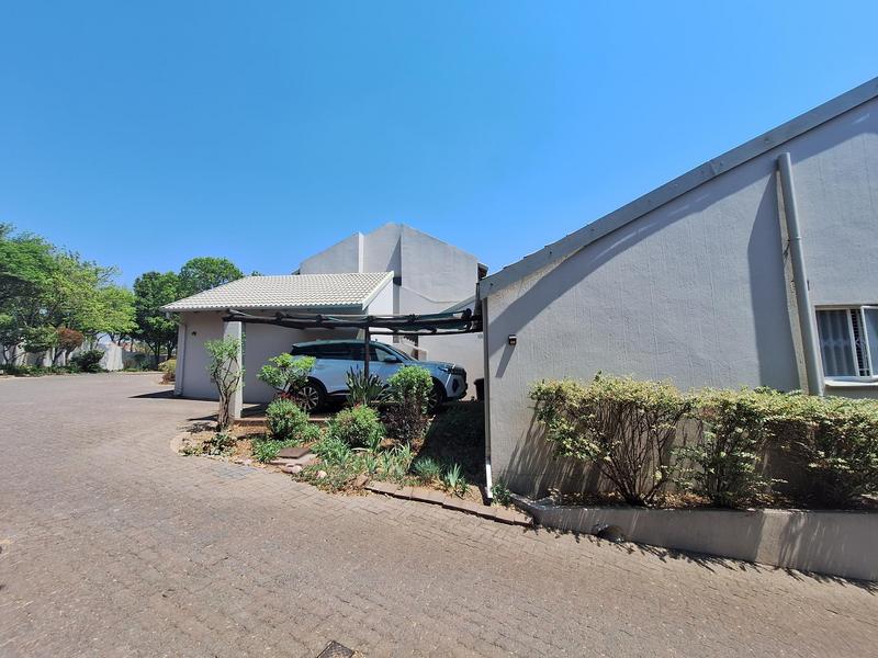 To Let 3 Bedroom Property for Rent in Bryanston Gauteng