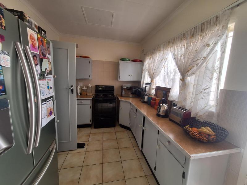 To Let 3 Bedroom Property for Rent in Bryanston Gauteng