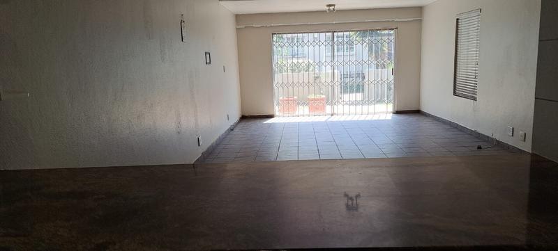 To Let 2 Bedroom Property for Rent in Freeway Park Gauteng