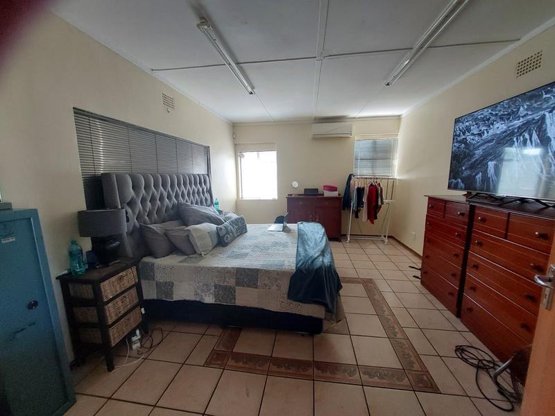 To Let 3 Bedroom Property for Rent in Sylviavale Gauteng