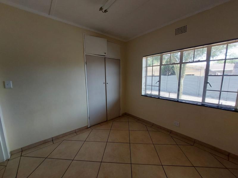 To Let 3 Bedroom Property for Rent in Sylviavale Gauteng