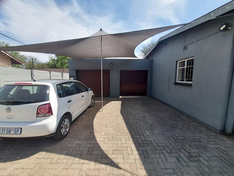 To Let 3 Bedroom Property for Rent in Sylviavale Gauteng