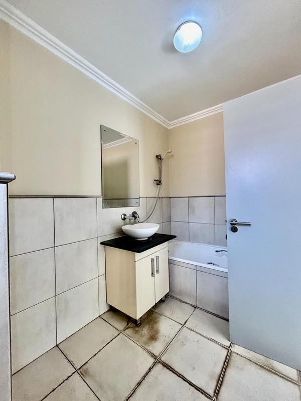 To Let 2 Bedroom Property for Rent in Edenburg Gauteng