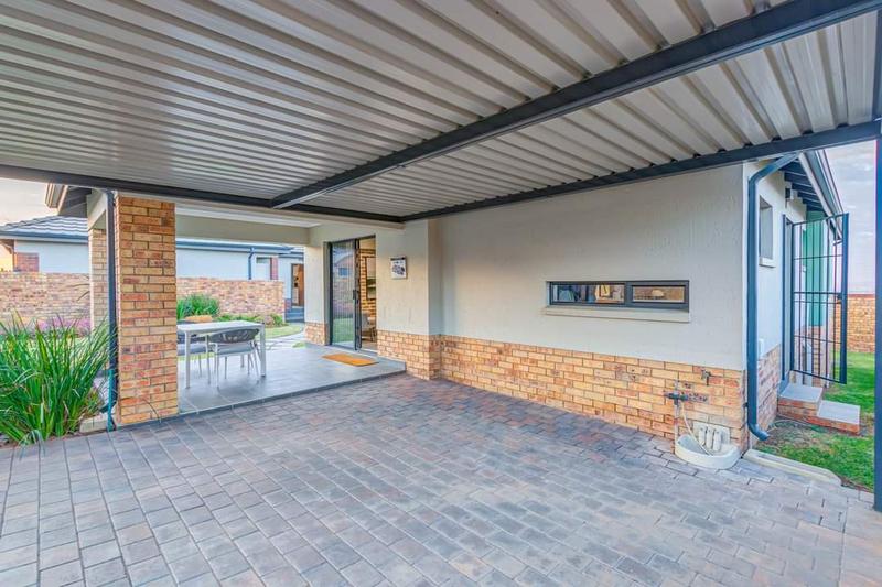 3 Bedroom Property for Sale in Fourways Gauteng