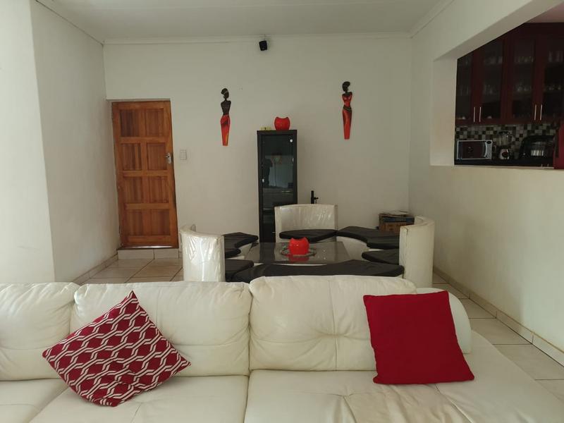 4 Bedroom Property for Sale in Amandasig Gauteng