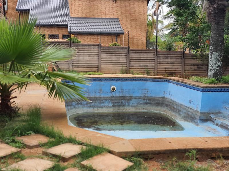 4 Bedroom Property for Sale in Amandasig Gauteng