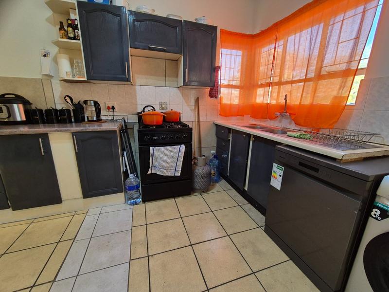 2 Bedroom Property for Sale in Pretoria North Gauteng