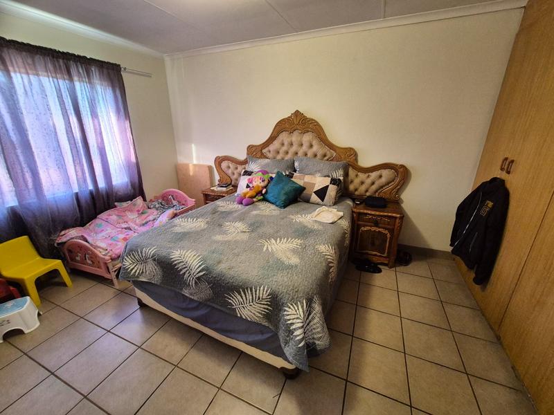 2 Bedroom Property for Sale in Pretoria North Gauteng