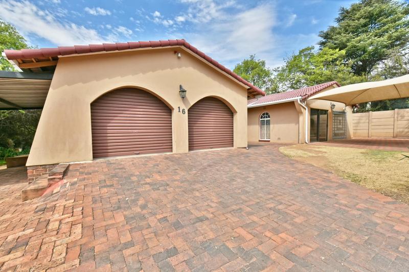 3 Bedroom Property for Sale in Randpark Ridge Gauteng