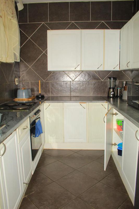 2 Bedroom Property for Sale in Kempton Park Gauteng