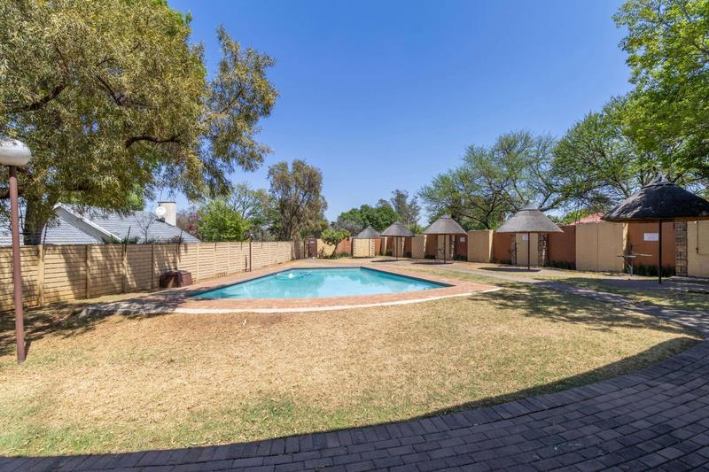 2 Bedroom Property for Sale in Eden Glen Gauteng